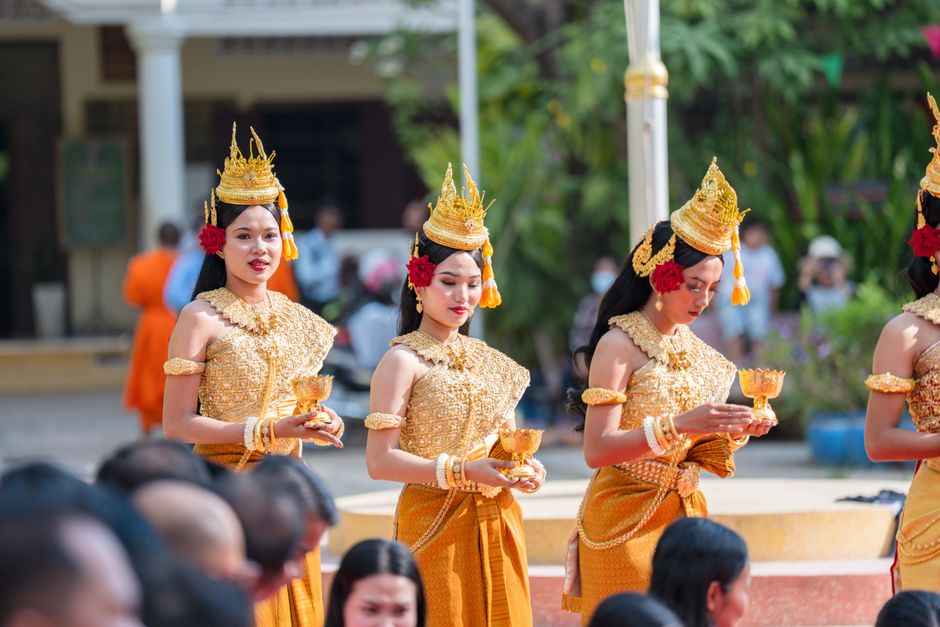 Siem Reap to Battambang: Bus and Boat Guide (2026) Women in traditional Cambodian costumes performing a cultural dance outdoors in Battambang Province. (photo by SARET SAYON on Pexels)
