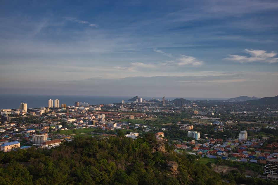 Bangkok to Hua Hin: Bus, Train and Minivan Guide (2026) Panoramic aerial view of Hua Hin, Thailand with cityscape and ocean in the distance. (photo by Jonny Belvedere on Pexels)